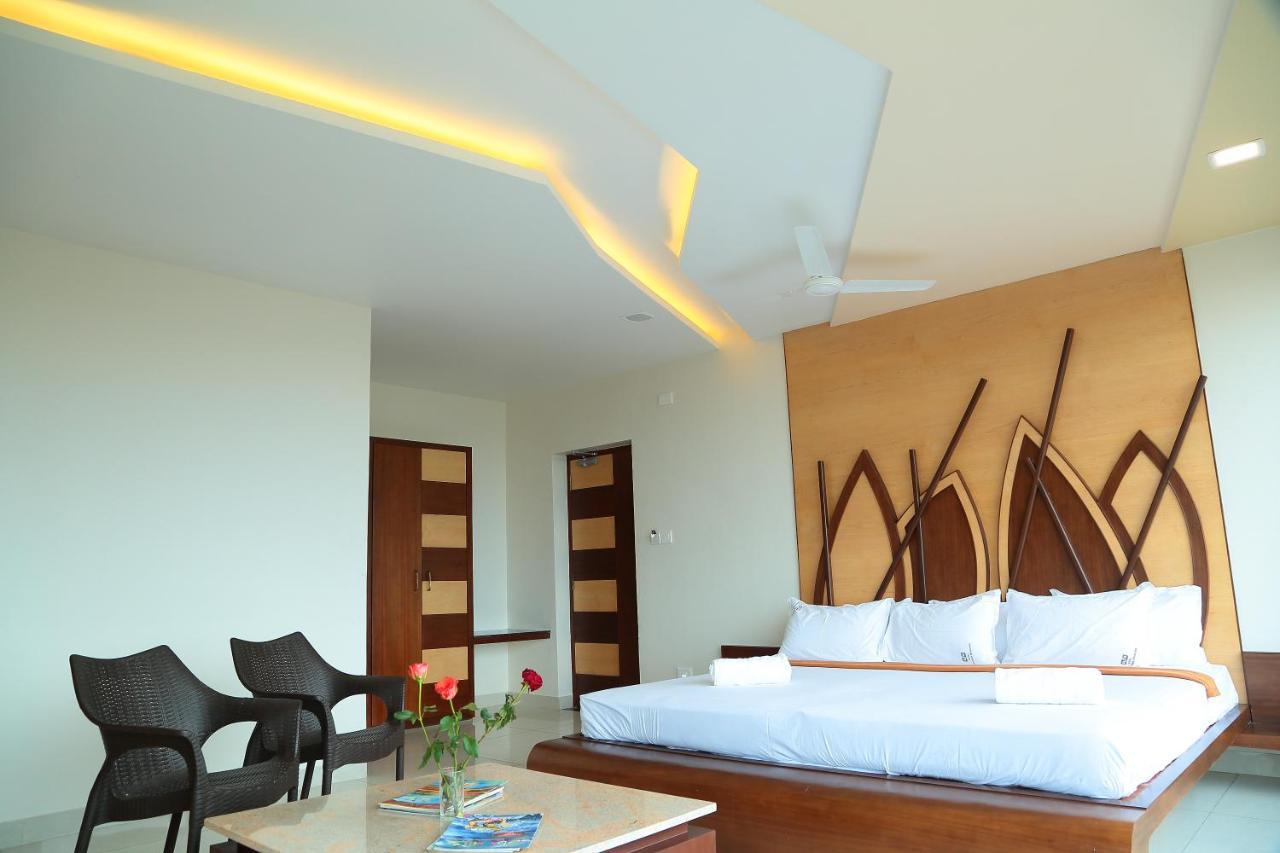 Annai In Saravana Bhavan Fine Stay And Restaurant Velankanni Exteriör bild